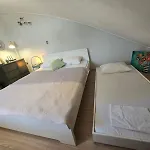 Evian شقة *